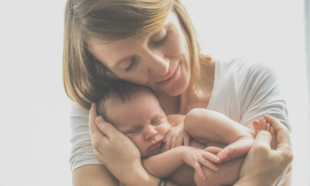 What Does a Postpartum Doula Do Every Day?
