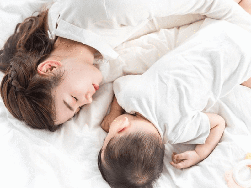 Emotional Recovery After Birth: How Postpartum Massage Benefits Mothers