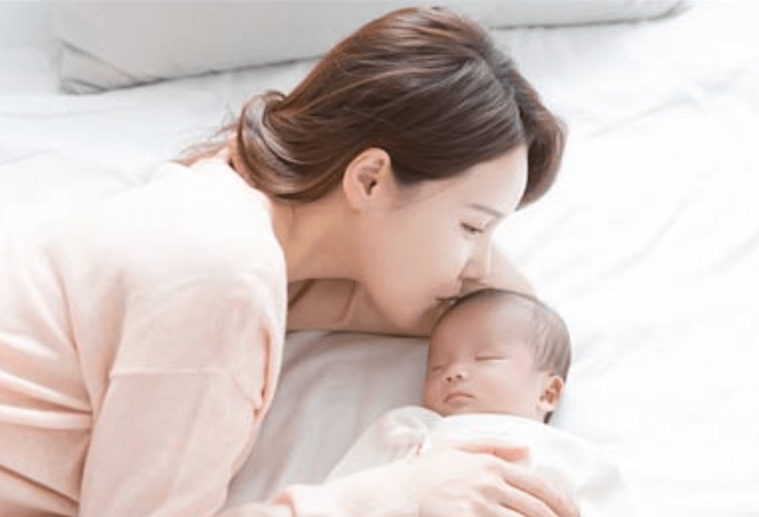 The Best Time to Hire a Postpartum Doula