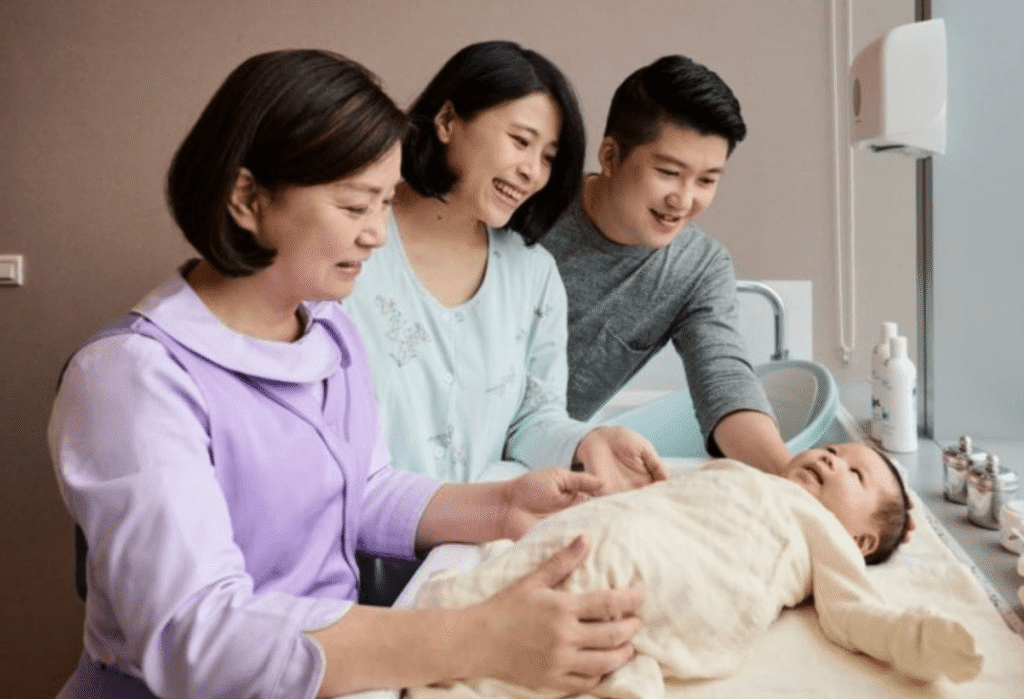 Determining the Best Time to Hire a Postpartum Doula?