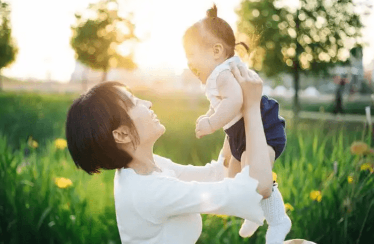 Live-In Postpartum Doula for First Time Parents: A Complete Guide