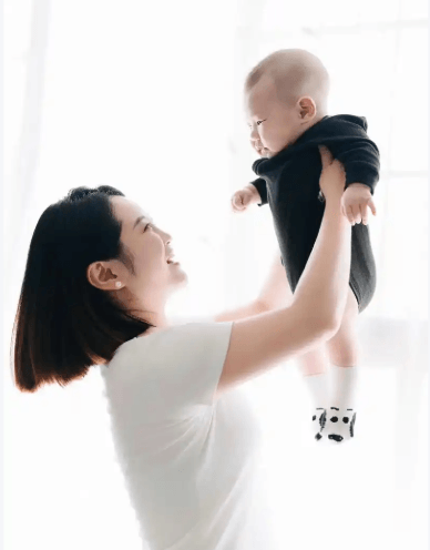postpartum doula vs night nurse-1