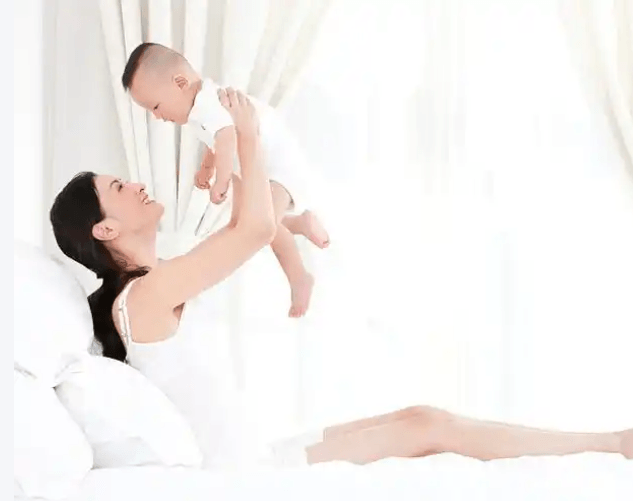 hiring a 24/7 postpartum doula guide